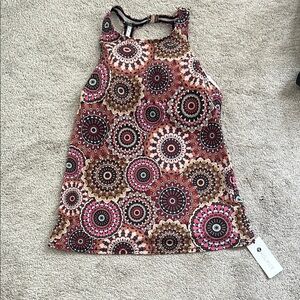 Brand new Holipick w/tags. Tankini Swimsuit full length top. Size M.